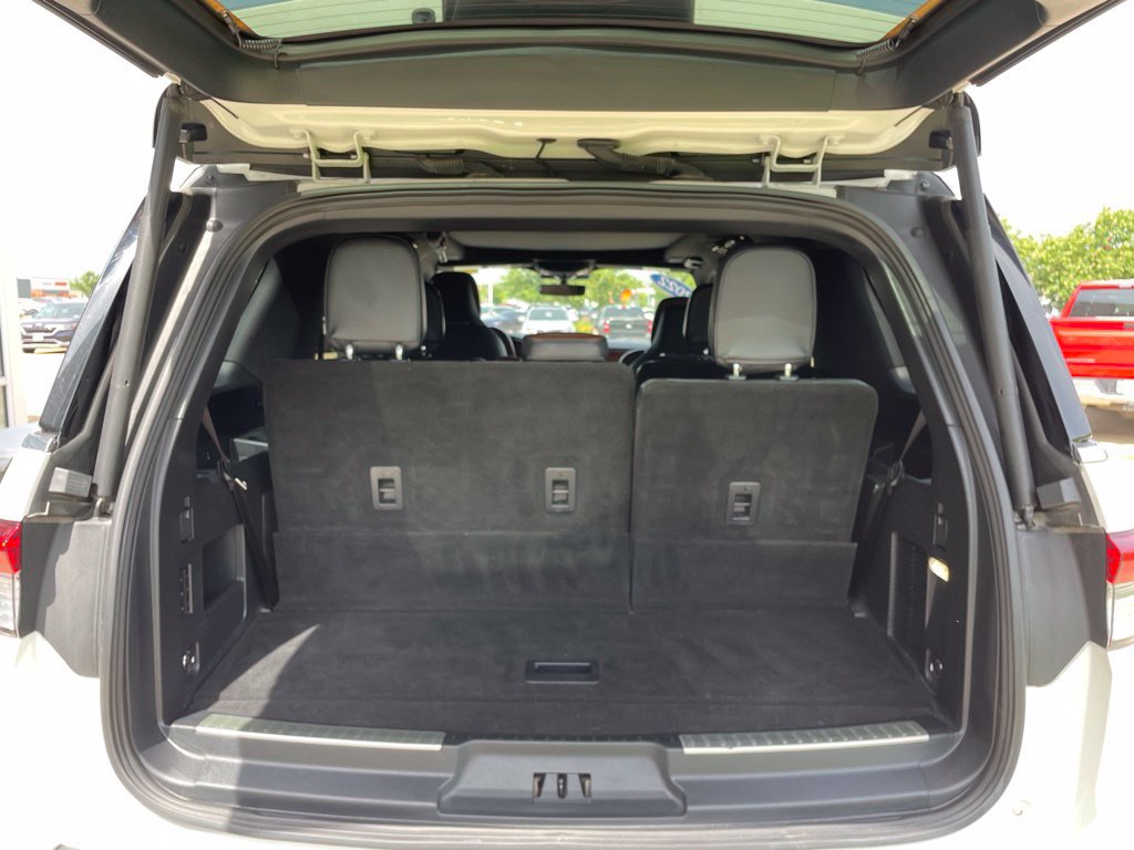 Used 2022 Lincoln Navigator Reserve AWD/4WD image 16