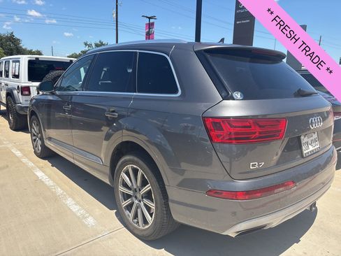 Used 2018 Audi Q7 3.0T Premium Plus w/ Premium Plus Package AWD/4WD image 5