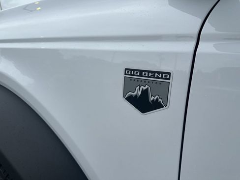 New 2026 Ford Bronco Big Bend w/ Black Diamond Package AWD/4WD image 10