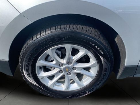 Used 2019 Chevrolet Equinox LT AWD/4WD image 19
