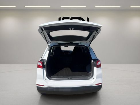 Used 2021 Chevrolet Equinox LS w/ LPO, Floor Liner Package FWD image 20