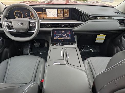 New 2025 INFINITI QX80 Luxe w/ Exterior Package RWD image 15