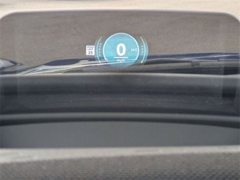 Used 2025 MINI Cooper 2-Door Hardtop image 20