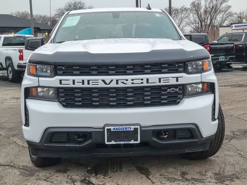 Used 2021 Chevrolet Silverado 1500 Custom image 4