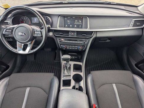 Used 2019 Kia Optima S FWD image 14