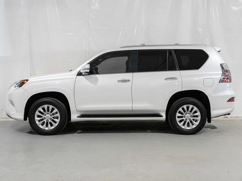 Used 2023 Lexus GX 460 Premium w/ Premium Plus Package AWD/4WD image 2