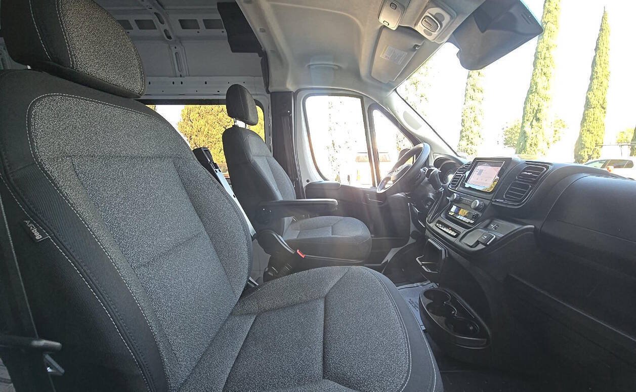 Used 2023 RAM ProMaster 3500 FWD image 9