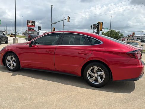 Used 2021 Hyundai Sonata SE FWD image 10