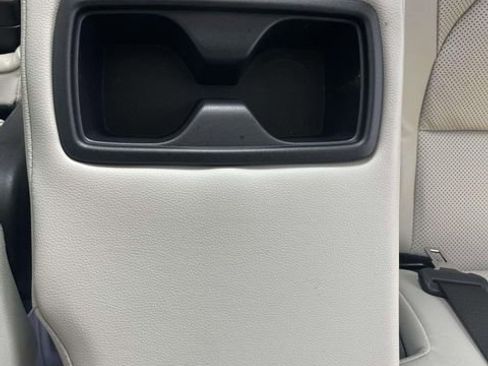 Used 2025 Toyota Grand Highlander FWD image 18