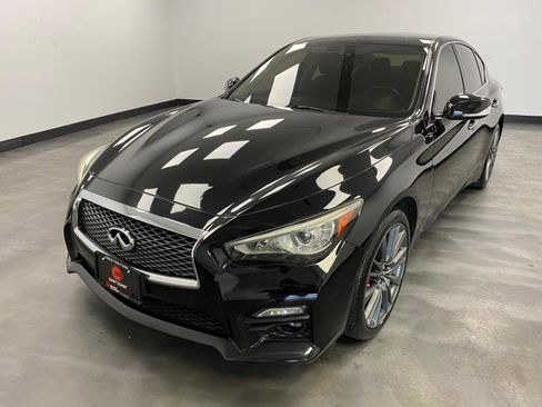Used 2017 INFINITI Q50 Red Sport 400 image 2