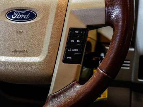 Used 2013 Ford F150 King Ranch w/ King Ranch Luxury Pkg RWD image 20