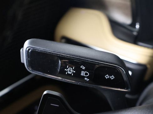 Used 2022 Lincoln Corsair Reserve w/ Elements Package image 43