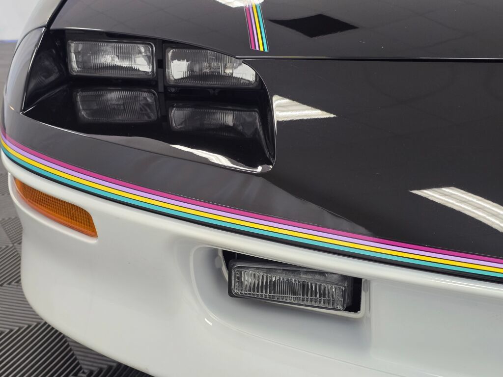 Used 1993 Chevrolet Camaro Z28 RWD image 26
