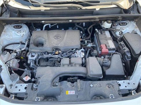 Used 2025 Toyota RAV4 XLE FWD image 29