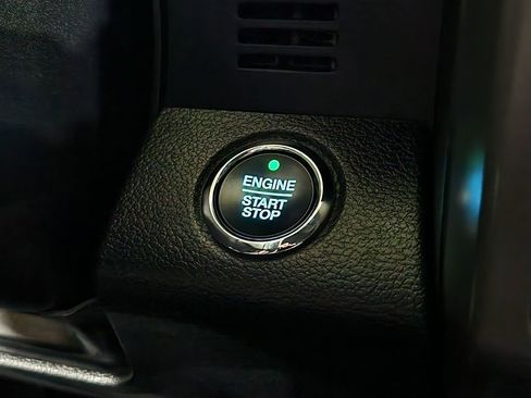 Used 2020 Ford Expedition XLT w/ Equipment Group 202A image 40