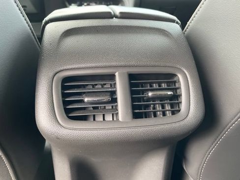 Used 2023 Buick Envision Essence FWD image 30