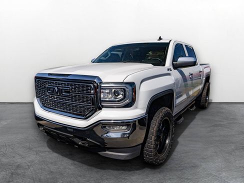 Used 2017 GMC Sierra 1500 SLT w/ Suspension Package, Off-Road AWD/4WD image 2