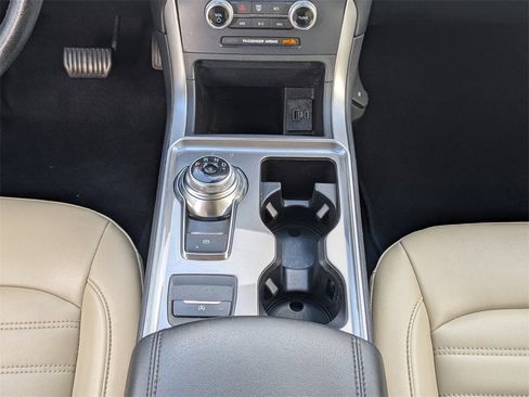 Used 2023 Ford Edge SEL image 20