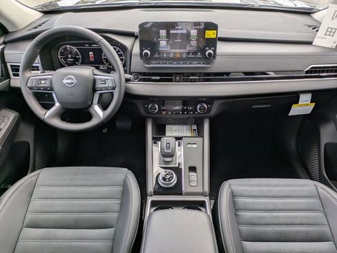 New 2026 Nissan Rogue SL AWD/4WD image 14