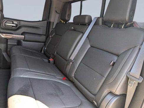 Used 2021 Chevrolet Silverado 1500 LTZ AWD/4WD image 16