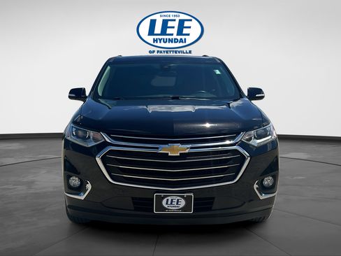 Used 2020 Chevrolet Traverse LT FWD image 8