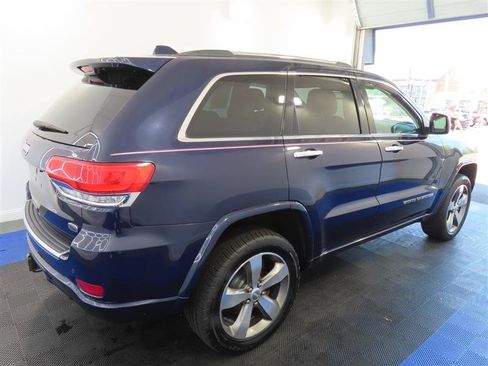 Used 2017 Jeep Grand Cherokee Overland AWD/4WD image 15