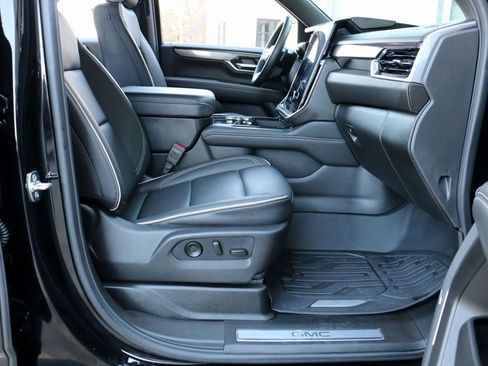 Used 2025 GMC Yukon XL Elevation w/ LPO, Floor Liner Package image 38