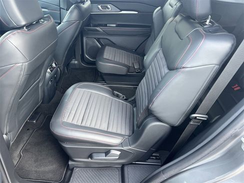 New 2025 Ford Explorer ST-Line w/ Premium Package image 20