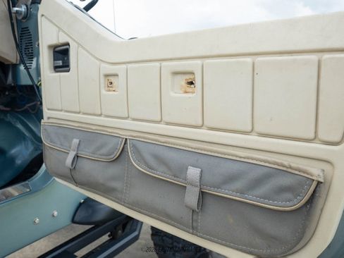Used 1989 Jeep Wrangler Sahara AWD/4WD image 57