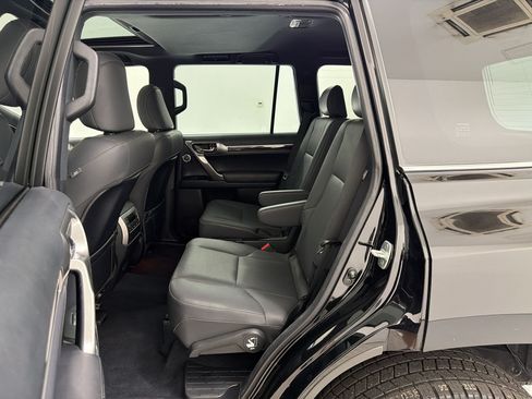 Certified 2023 Lexus GX 460 Premium w/ Accessory Package AWD/4WD image 15