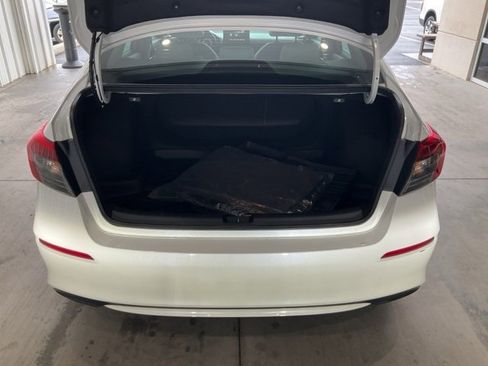 Certified 2024 Honda Civic EX image 20