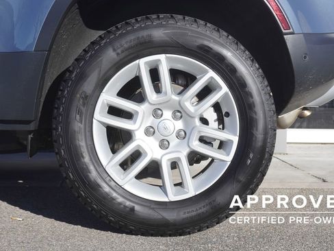 Used 2025 Land Rover Defender 110 S image 35