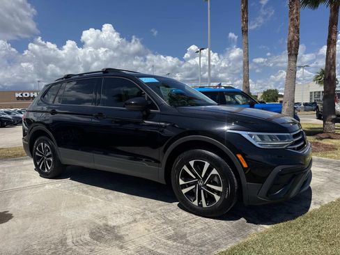Used 2023 Volkswagen Tiguan S FWD image 3