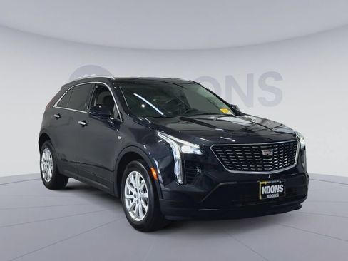 Used 2023 Cadillac XT4 Luxury AWD/4WD image 4