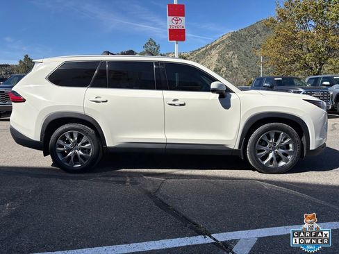 Certified 2024 Toyota Grand Highlander Limited image 10