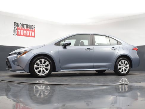 Used 2023 Toyota Corolla LE image 24