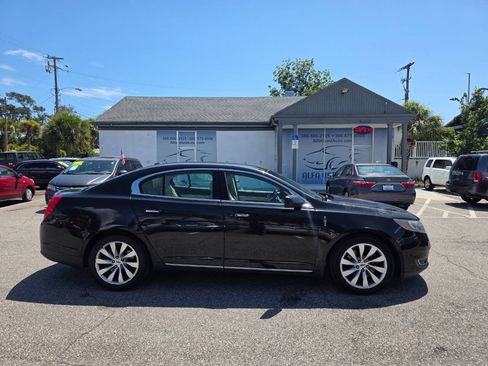Used 2014 Lincoln MKS w/ Equipment Group 101A FWD image 3