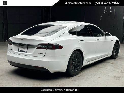Used 2016 Tesla Model S P100D image 6