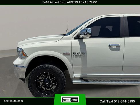 Used 2018 RAM 1500 Laramie w/ Convenience Group AWD/4WD image 12