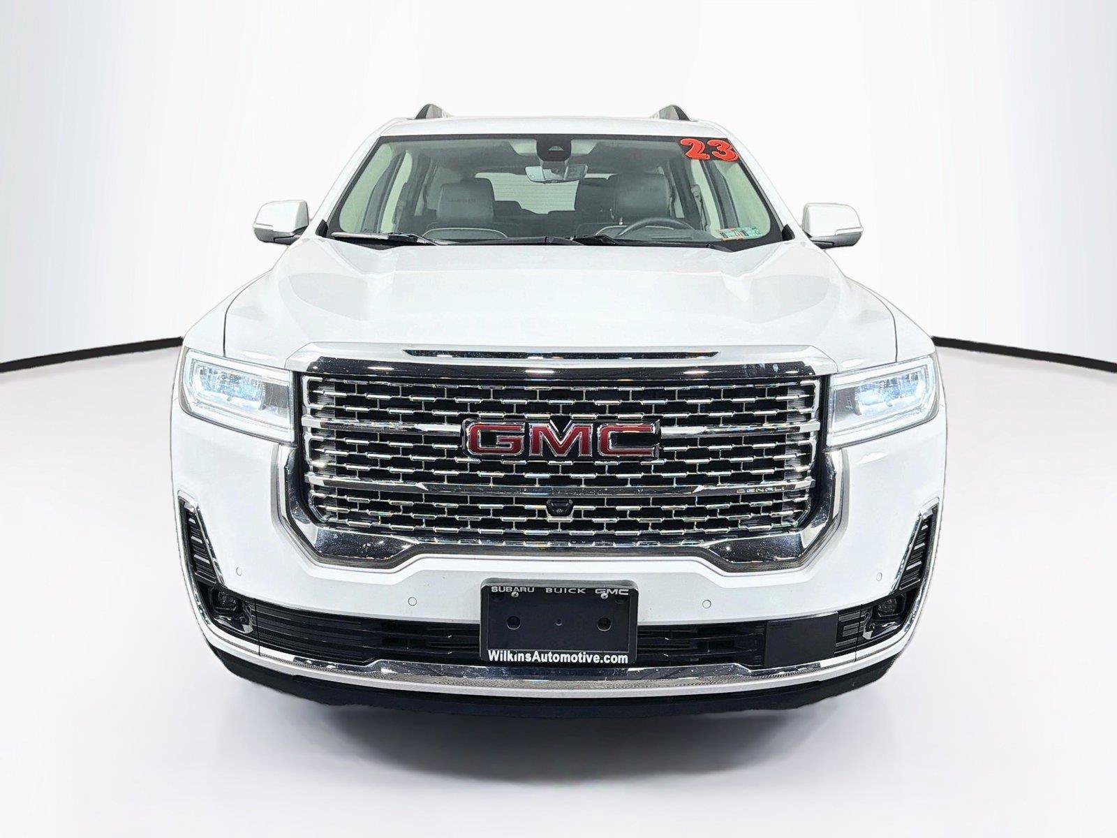 Used 2023 GMC Acadia Denali w/ Denali Technology Package AWD/4WD image 6