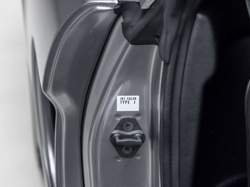 Used 2004 Acura NSX T image 59