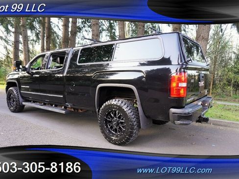 Used 2016 GMC Sierra 3500 Denali w/ Duramax Plus Package AWD/4WD image 12