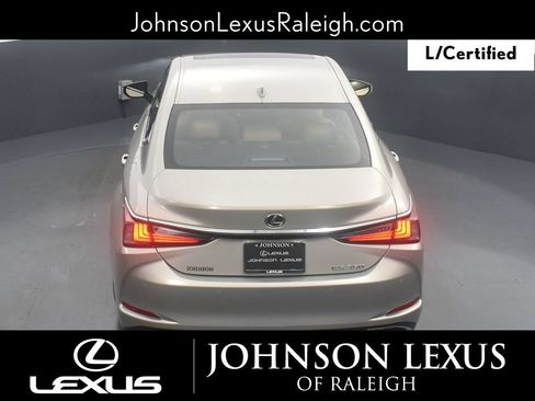 Certified 2024 Lexus ES 350 w/ Premium Package FWD image 26
