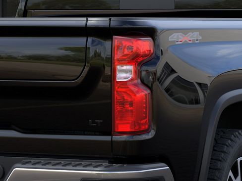 New 2026 Chevrolet Silverado 2500 LT w/ All Star Edition AWD/4WD image 11