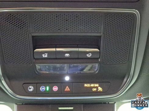 Certified 2025 Buick Enclave Avenir w/ Super Cruise Package FWD image 20