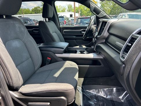 Used 2023 RAM 1500 Big Horn AWD/4WD image 17