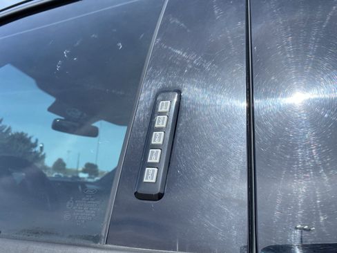 Used 2018 Ford F150 XLT w/ Equipment Group 301A Mid image 13