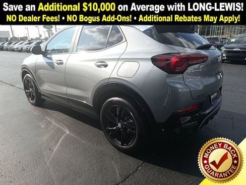 Used 2024 Buick Encore GX Sport Touring image 4