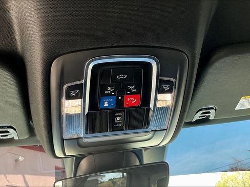 Used 2022 RAM 1500 Limited image 18