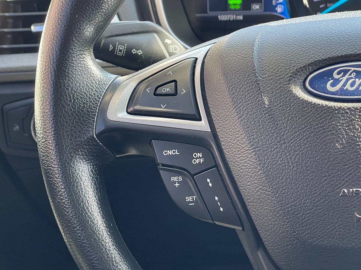 Used 2019 Ford Fusion SE FWD image 31